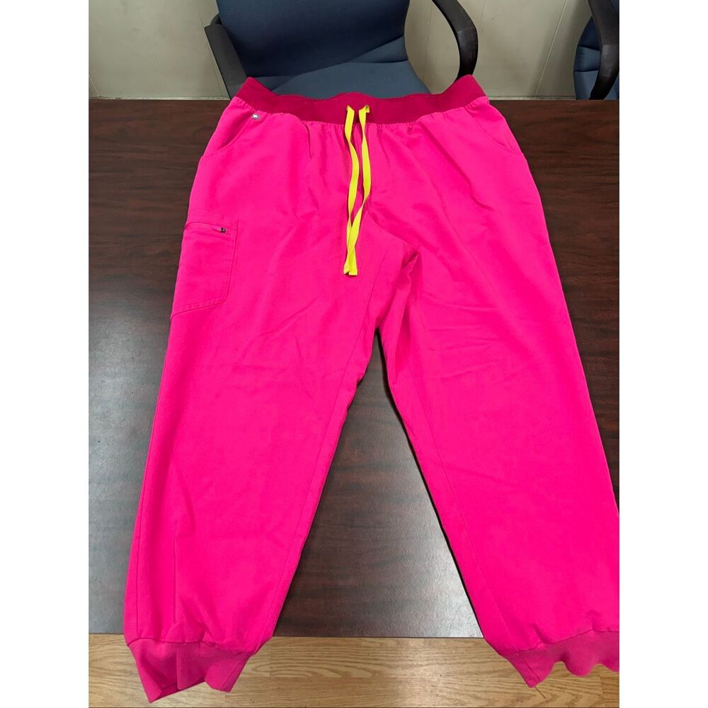 Figs High Waisted Zamora Jogger Scrub Pants in Shocking Pink Size 3XL